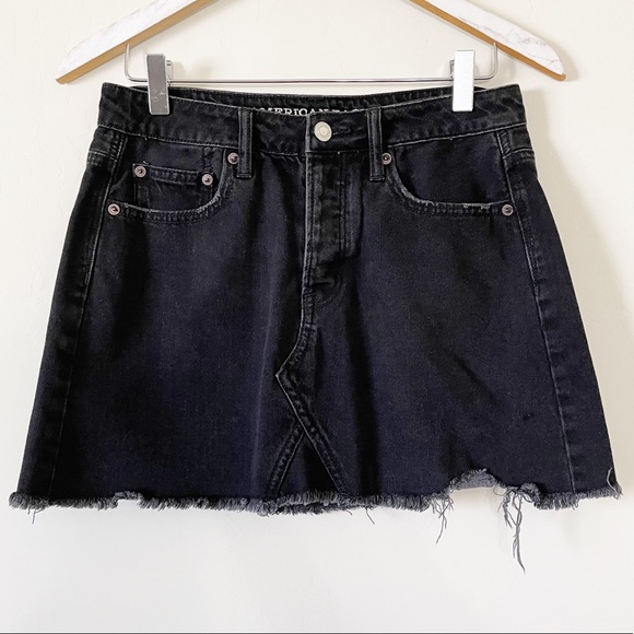 American Eagle Black Jean Skirt - Picture 2 of 13